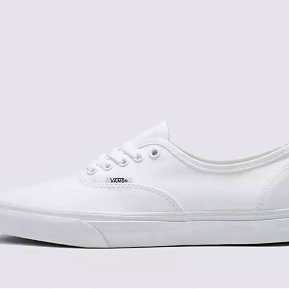 Women’s Classic White Vans Size 8